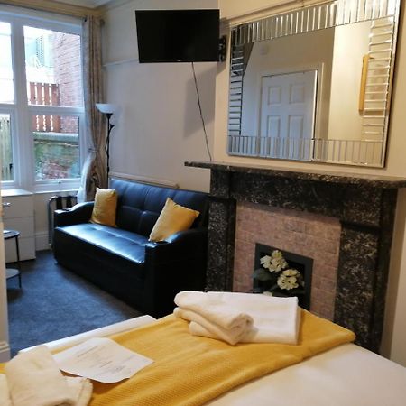 Gillygate Guest House York Esterno foto